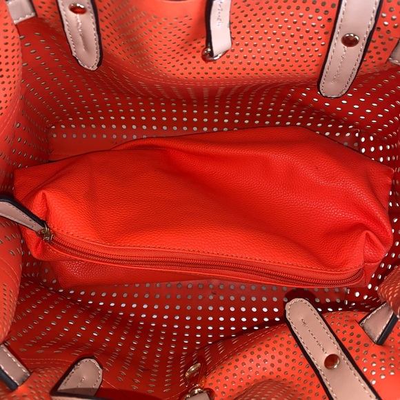 Urban Expressions perforated satchel - Picture 9 of 12